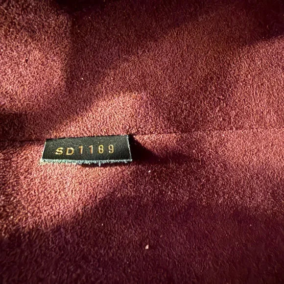 Louis Vuitton Monogram V Tote MM in Bordeaux. Pristine Condition.