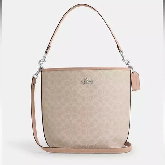 Coach signature Lg City Bucket sv/sand/taupe shoulder/crossbody. NWT