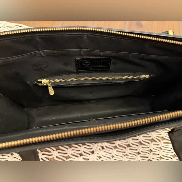 Mcm nylon/leather black vintage visetos shoulder bag.