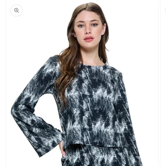 Yak & Yeti Black Top Tie Dye Pullover. NWT. Various Sizes Available.