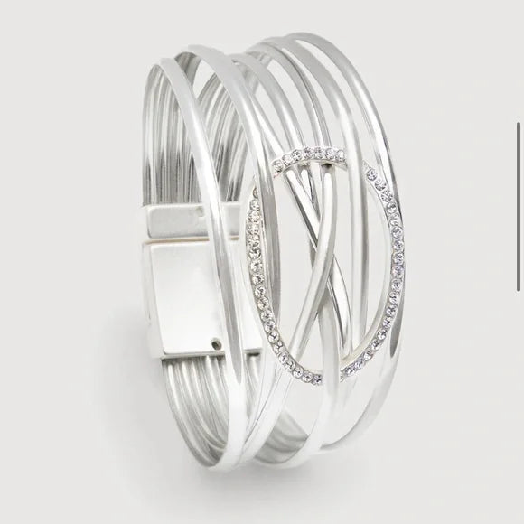 SAACHI Silver Leather Intertwined Crystal Disk Bracelet.