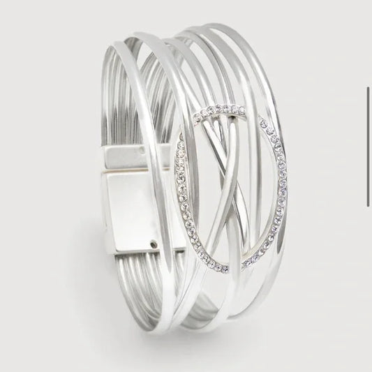 SAACHI Silver Leather Intertwined Crystal Disk Bracelet.