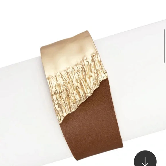 SAACHI Wild Ways Metal Leather Bracelet. NWT.