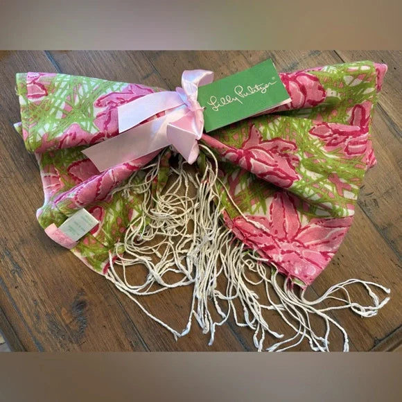 Lily Pulitzer Hibiscus Pin Serenity Murfee Scarf.