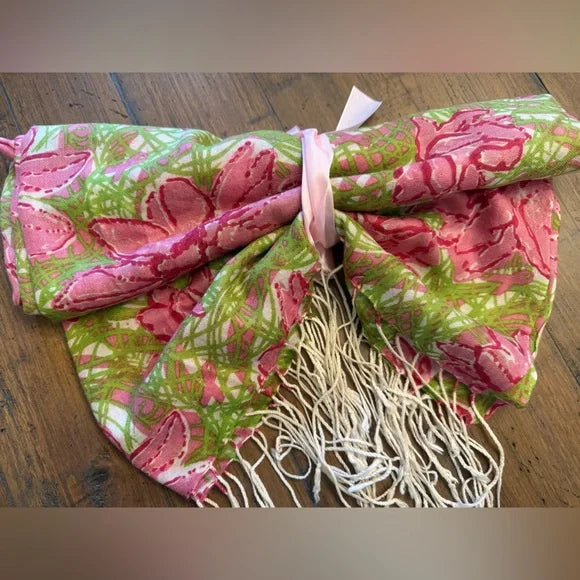 Lily Pulitzer Hibiscus Pin Serenity Murfee Scarf.